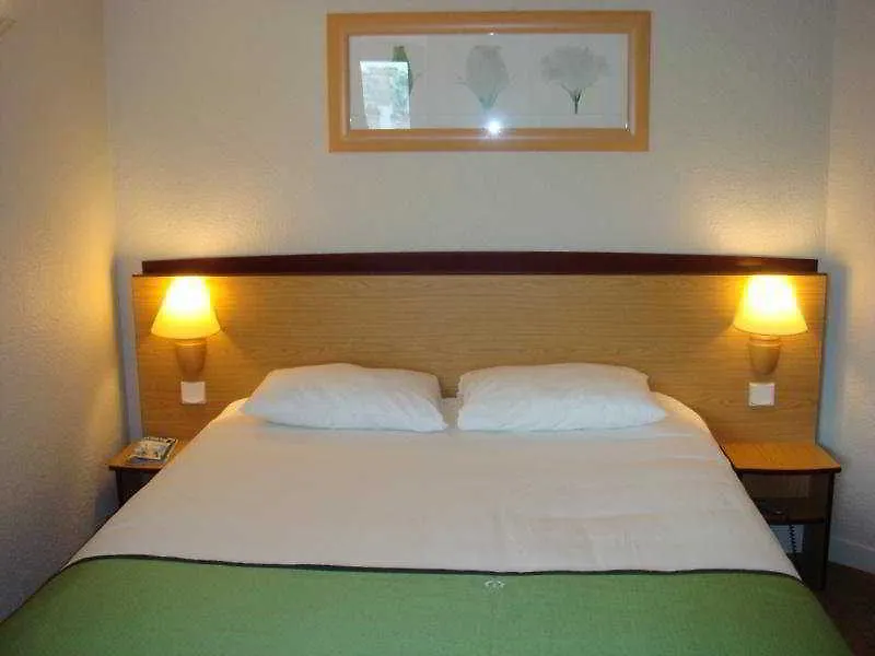 Hotel Paris Louis Blanc